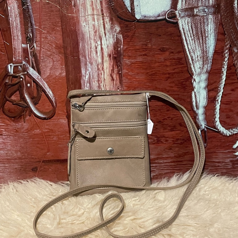 Roots Tribe leather bag